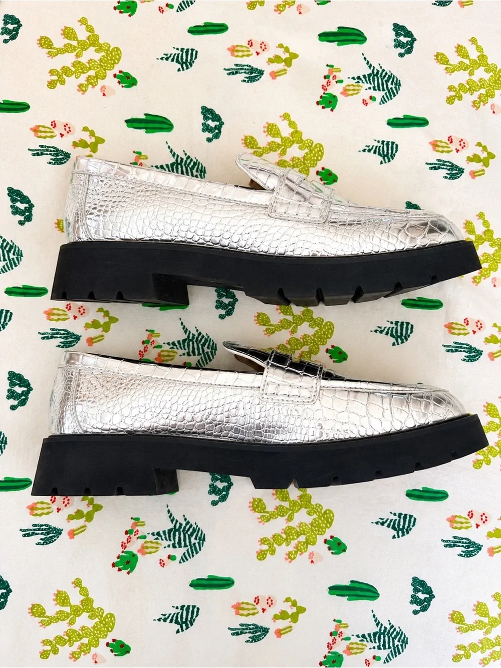 J.Crew Winona Metallic Silver Croc Leather Lug Sole Penny Loafers | Size 8.5